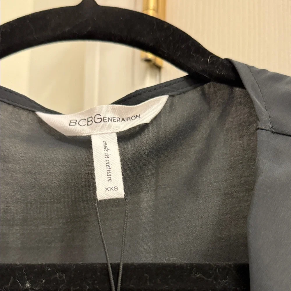 BCBGeneration Black Ruffle Blouse - Picture 2 of 8